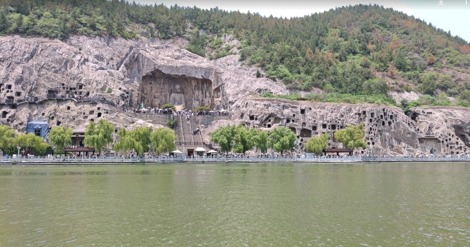 返程时伊水上拍的